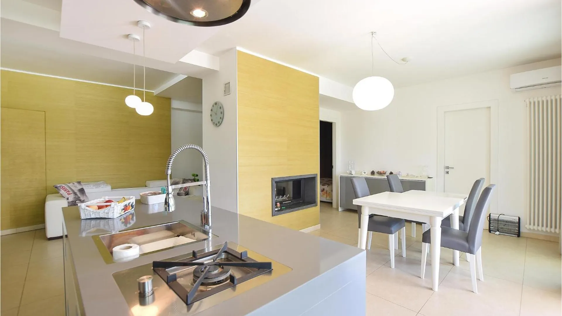 2 Bedroom Cozy Home In Modica