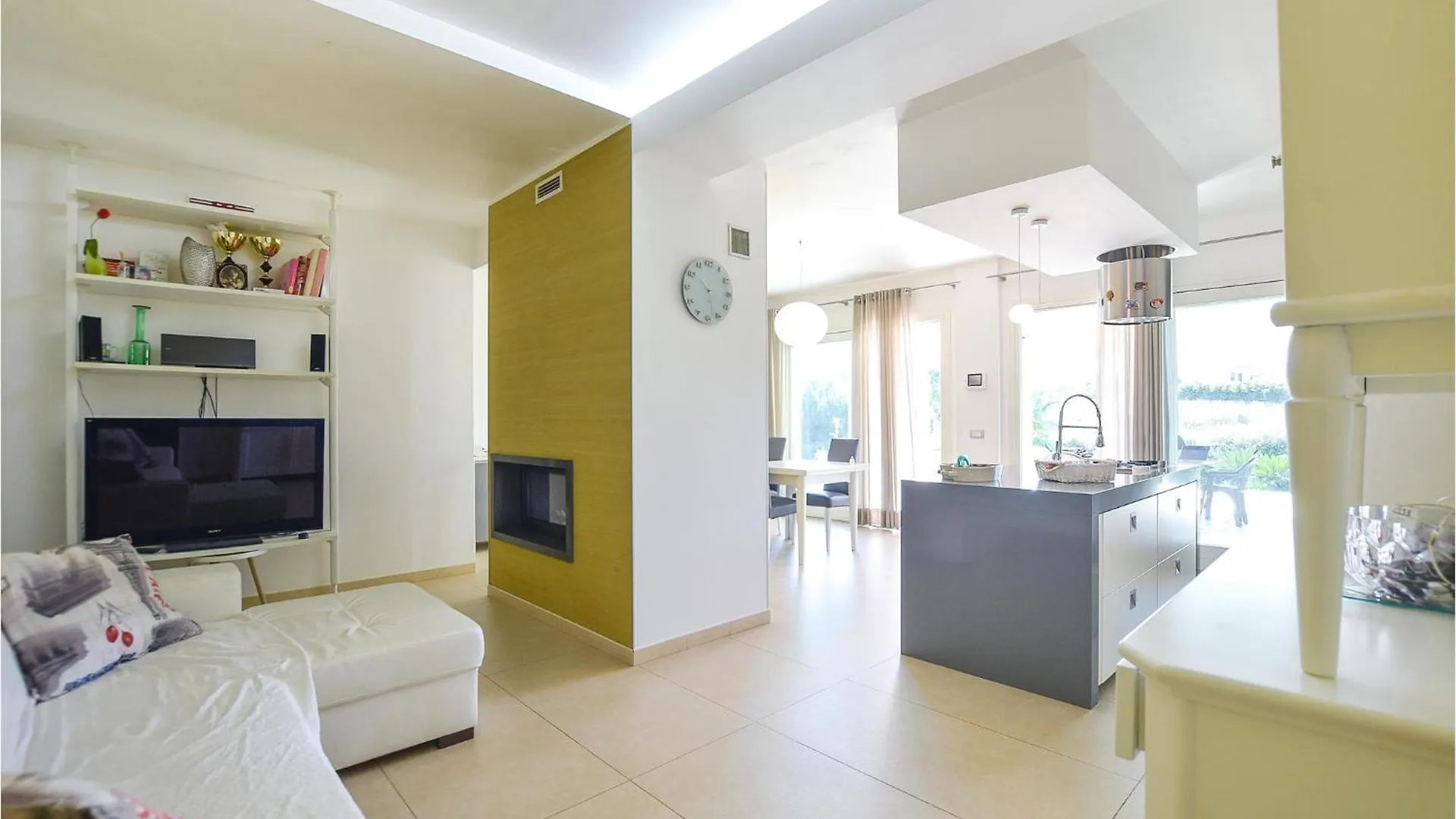 2 Bedroom Cozy Home In Modica Semesterbostad