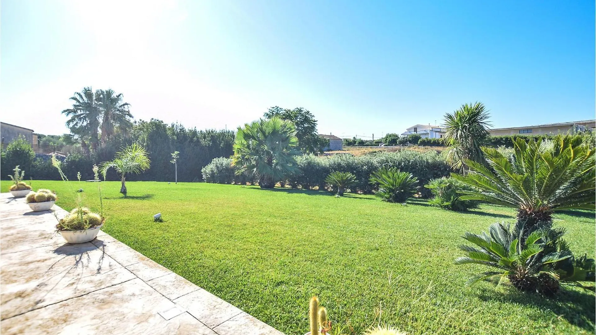 2 Bedroom Cozy Home In Modica 0*,